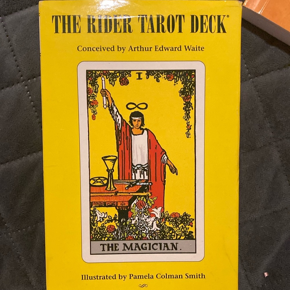 THE RIDER TAROT CAROT CARD DECK